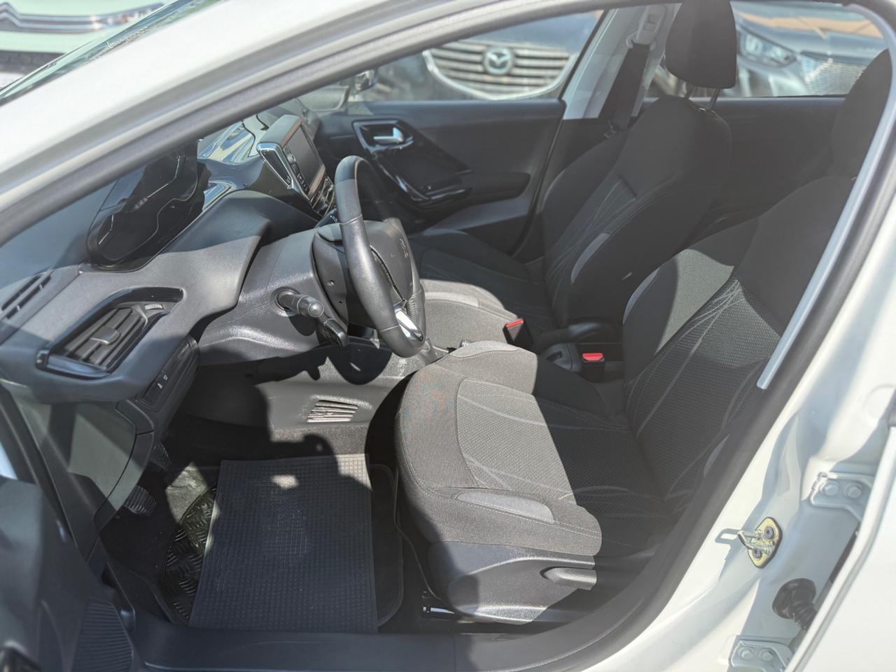 Peugeot 208 1.6 e-HDi 92 CV Stop&Start 5 porte Allure