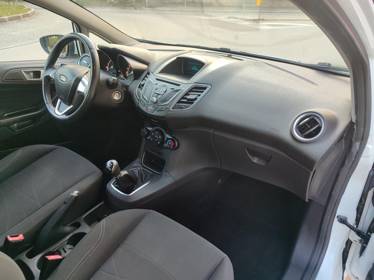Ford Fiesta 1.5 TDCi 75CV 2015 BELLISSIMA!!!!!!