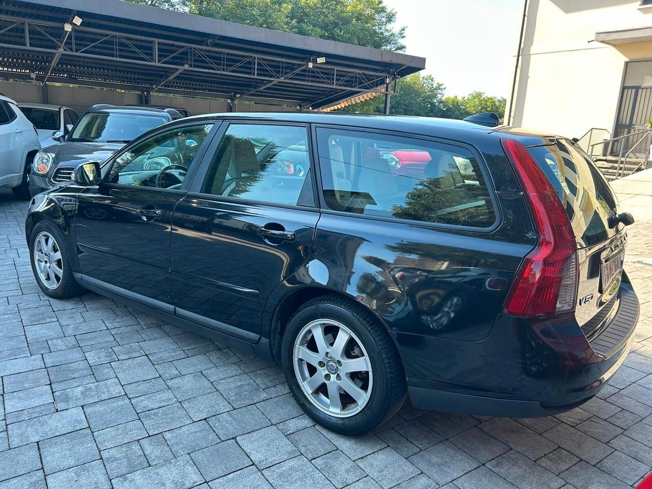 Volvo V50 2.0 D cat Momentum