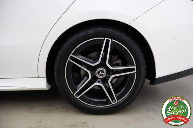 MERCEDES-BENZ CLA 200 d Auto SW Premium AMG *TETTO*NIGHT
