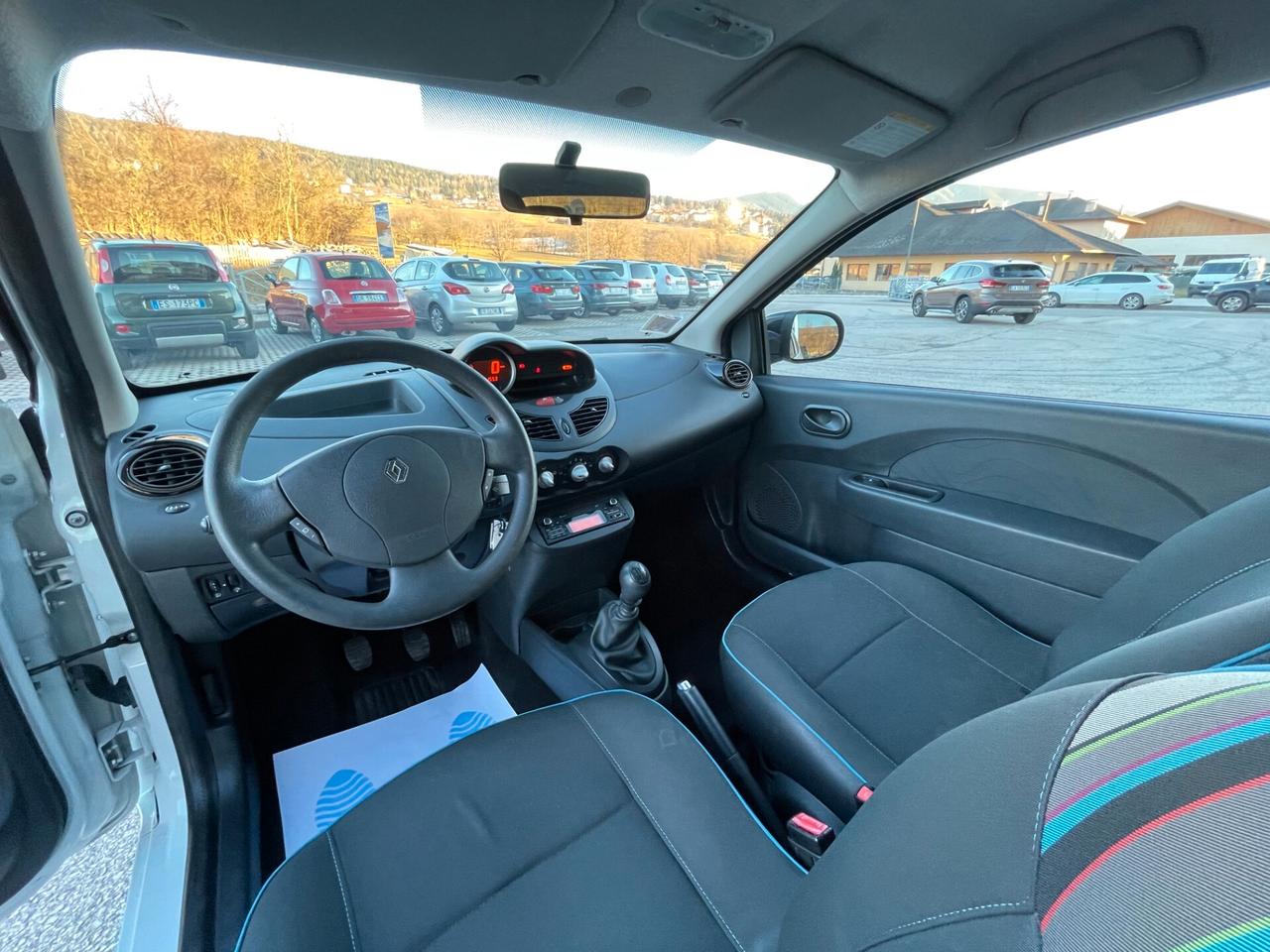 Renault Twingo 1.2 16V Live "OK NEOPATENTATI"