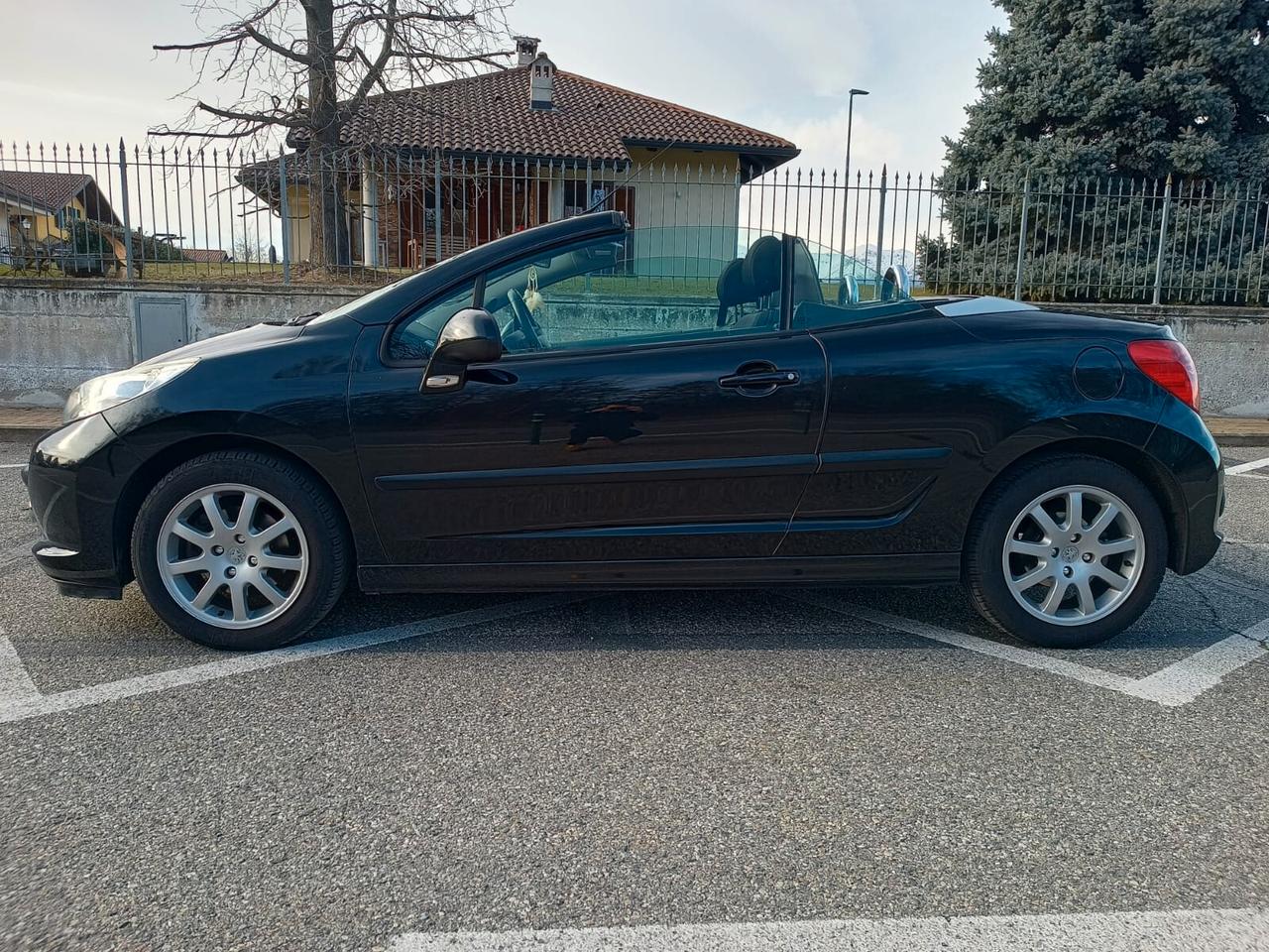 Peugeot 207 CC CambioAut.61900Km