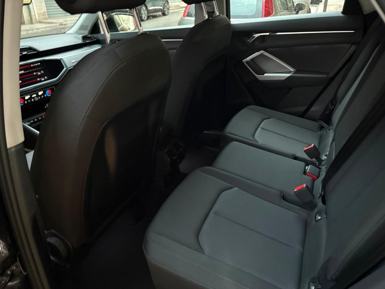 Audi Q3 SPB 35 TDI S tronic