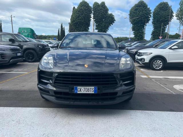 PORSCHE Macan 2.0