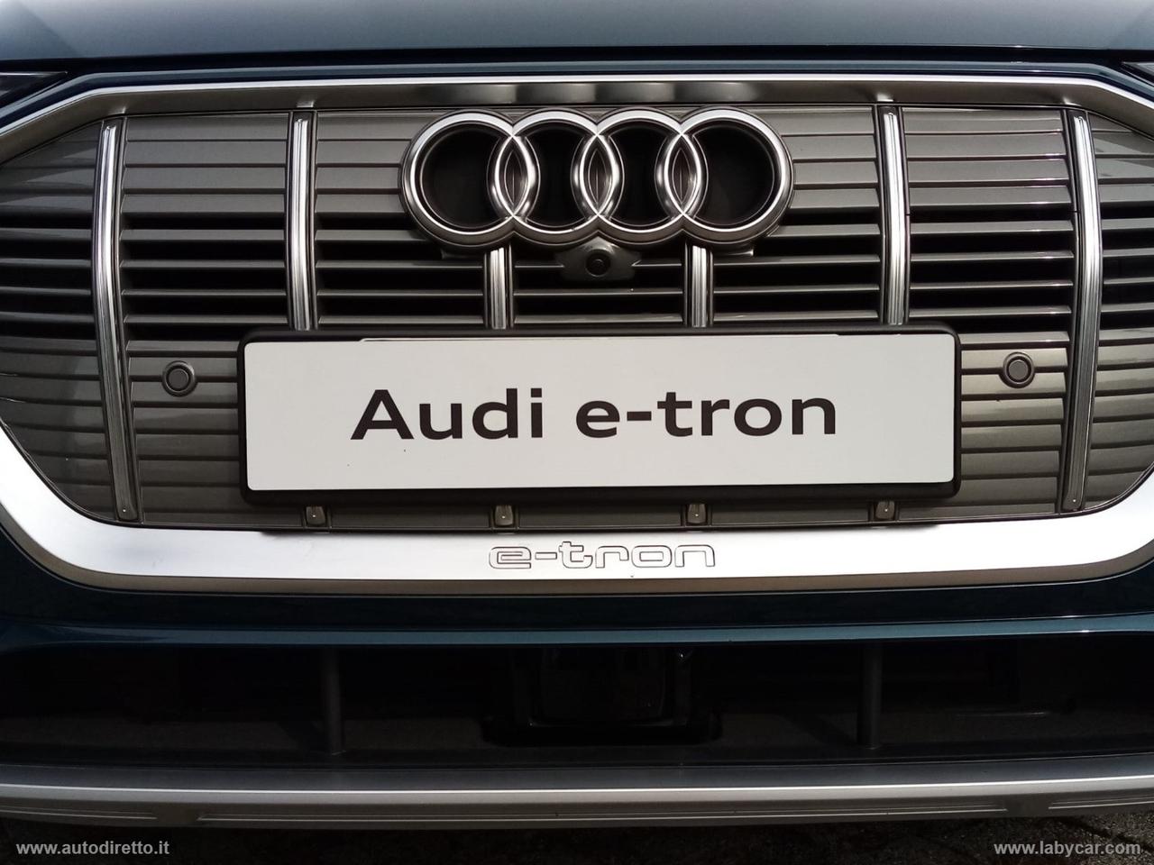 AUDI e-tron 55 quattro Advanced