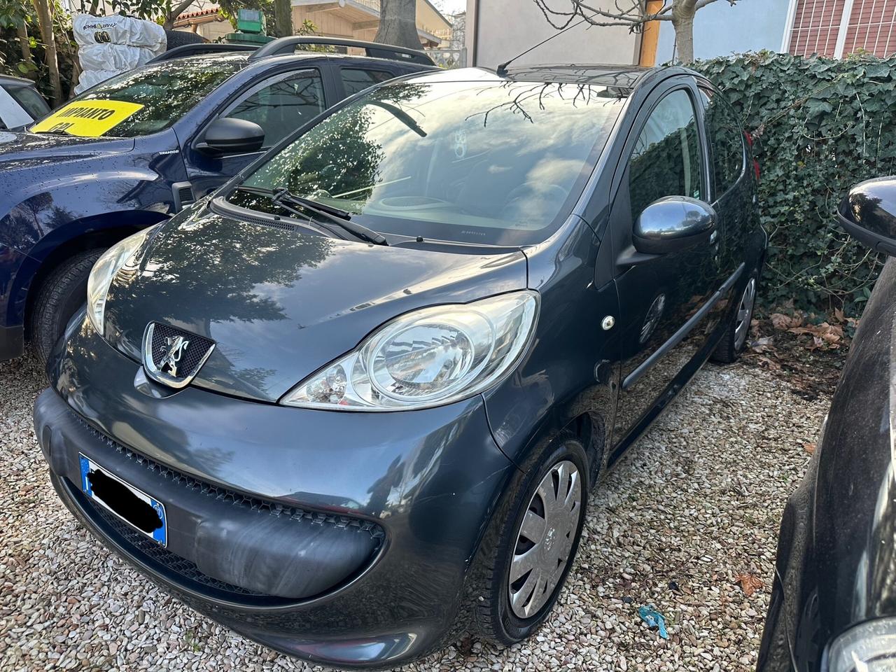 Peugeot 107 1.0 benzina 68CV 5p.