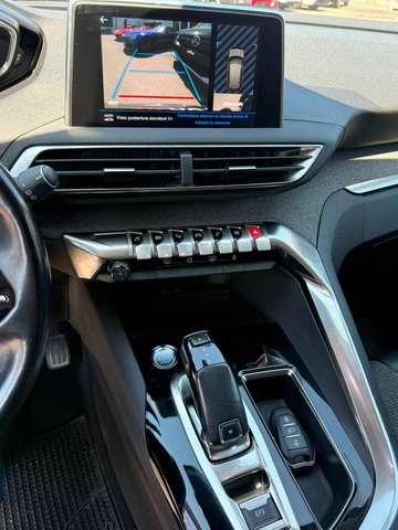 Peugeot 3008 1.5 bluehdi AUTOMATICA Allure eat8 NAVI/CARPLAY/TELECAMERA