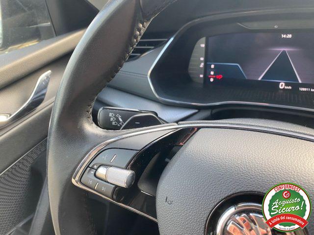 SKODA Octavia 2.0 TDI EVO SCR DSG Wagon Sportline