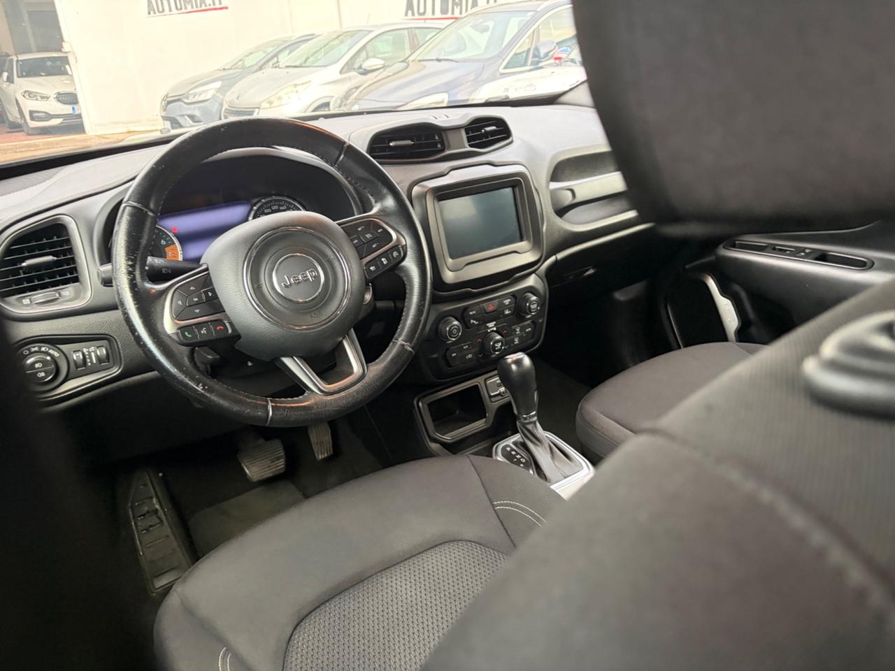 Jeep Renegade 1.3 T4 DDCT S