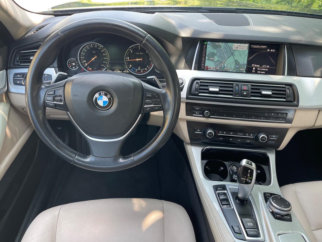 Bmw 520 520d xDrive Luxury