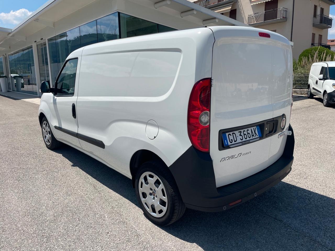 Fiat Doblo Doblò 1.6 MJT 120CV S&S PL-TN Cargo Maxi Business