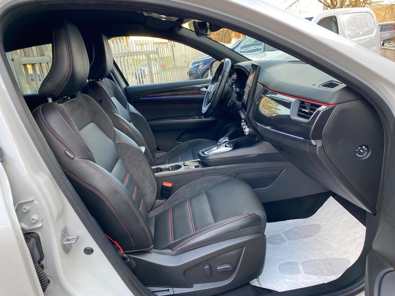 Renault Arkana Hybrid E-Tech 145 CV R.S. Line