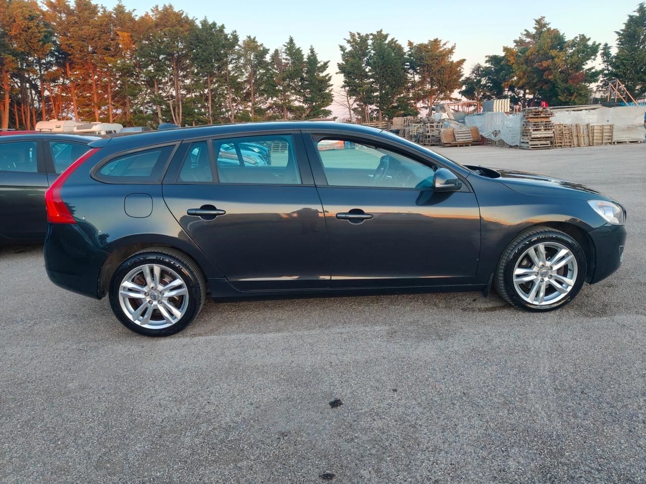 Volvo V60 D2 1.6 Momentum