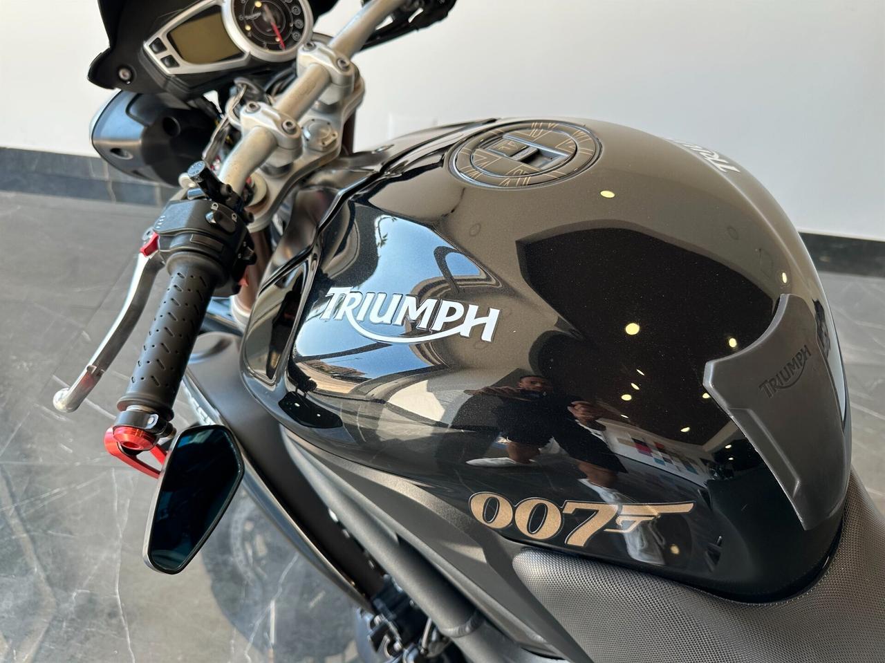 Triumph Speed Triple 1050