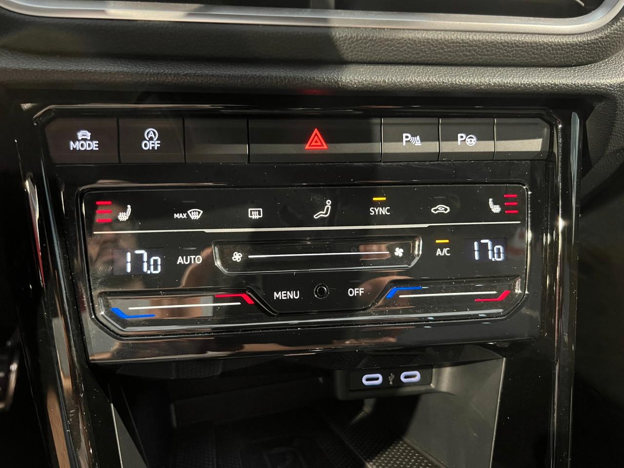 Volkswagen T-Roc 2.0 TDI SCR 150 CV DSG R-Line