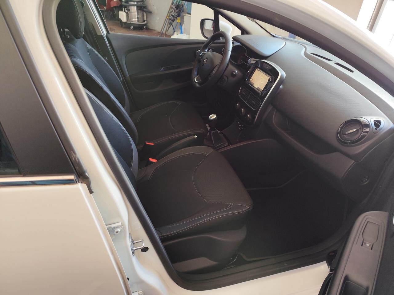 Renault Clio 1.2 75CV 5 porte Life