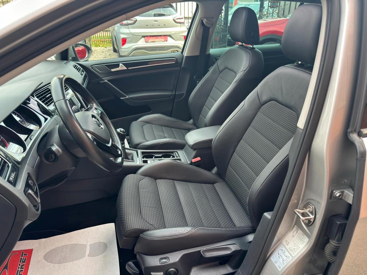 Volkswagen Golf 1.6 TDI 110 CV 5p. Highline BlueMotion Technology