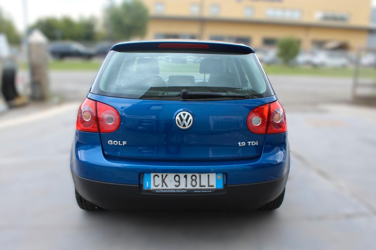 Volkswagen Golf 1.9 TDI 5p. Comfortline