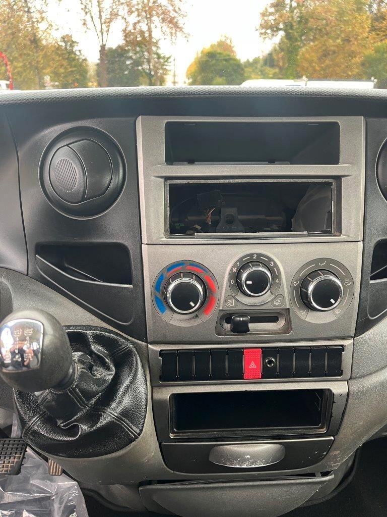 Iveco Daily 35C13 Ribaltabile Trilaterale - 2013 - KM 200.000