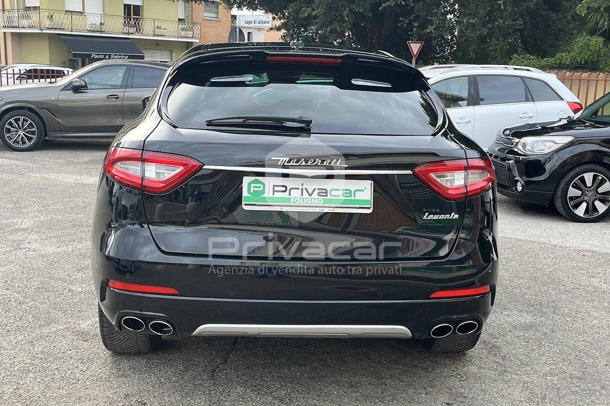 MASERATI Levante V6 Diesel 275 CV AWD