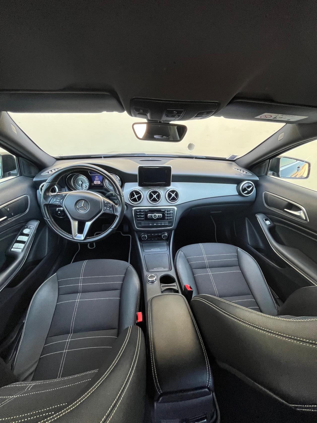 Mercedes-benz GLA 200 CDI Sport