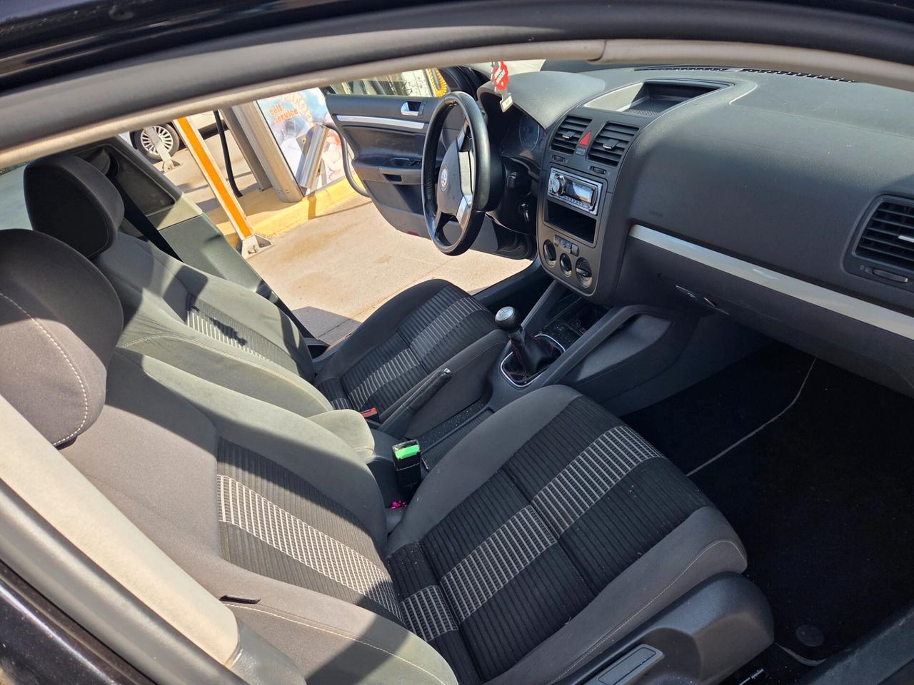 Volkswagen Golf 1.9 TDI DPF 5p 2008