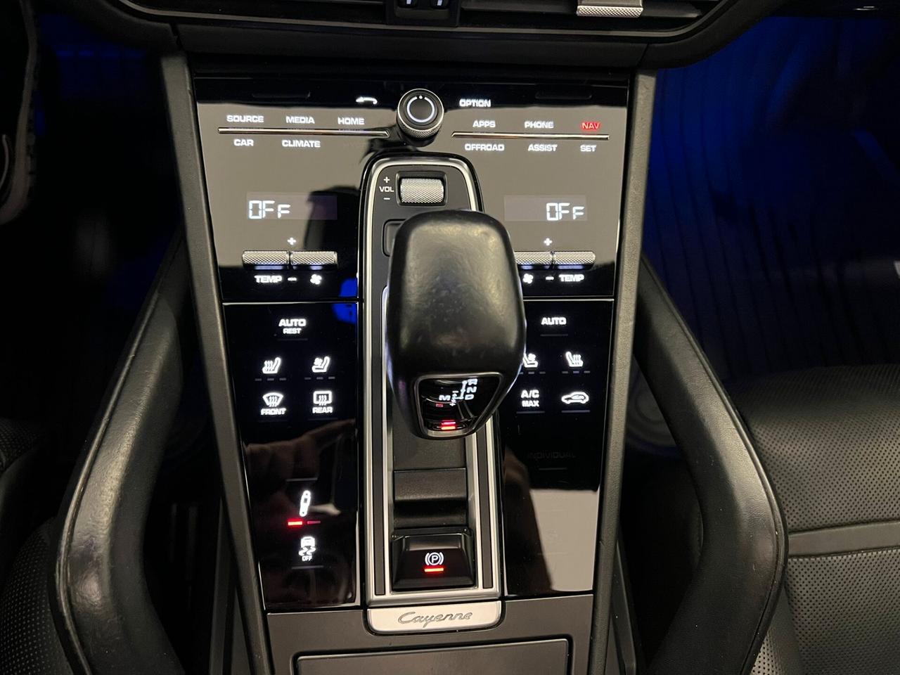 Porsche Cayenne 3.0 V6 340CV BENZINA TETTO - 2022