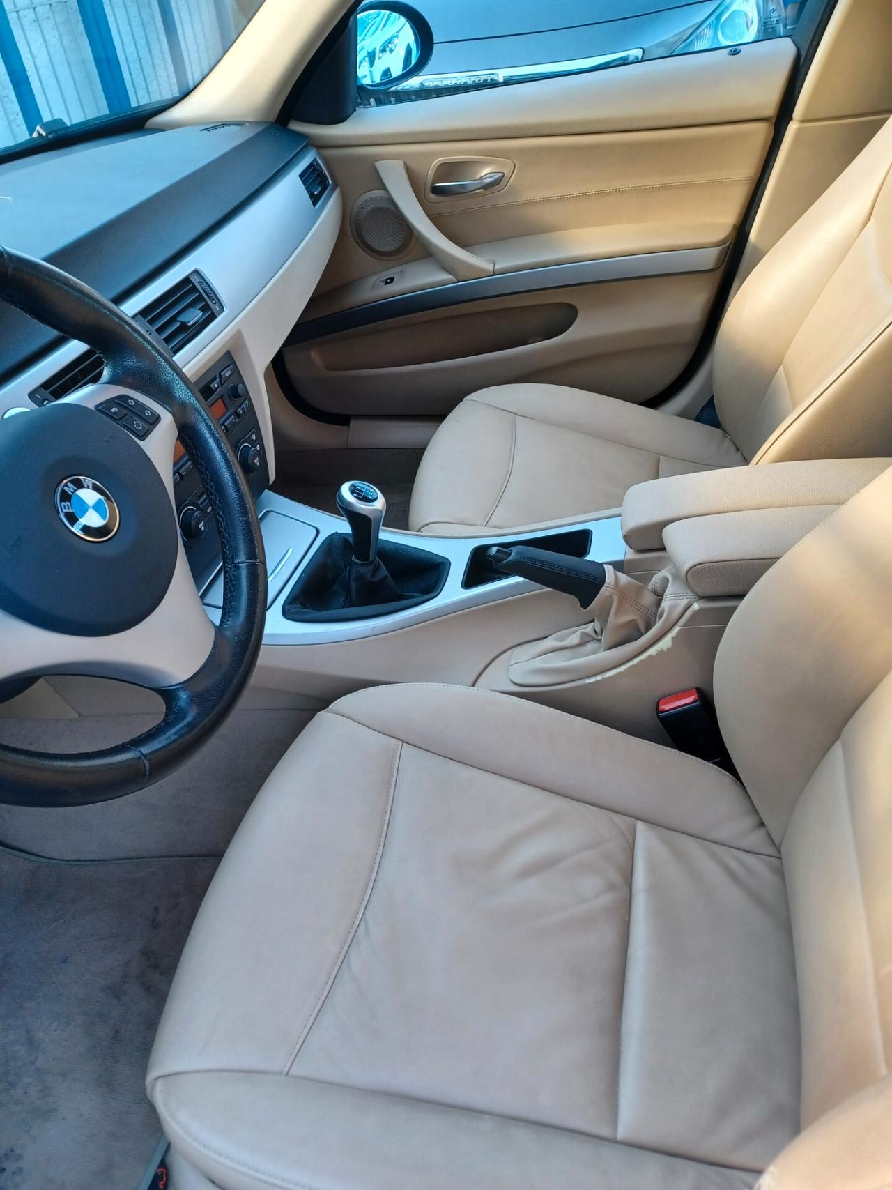 Bmw 320 D Xeno PDC PELLE PERFETTA
