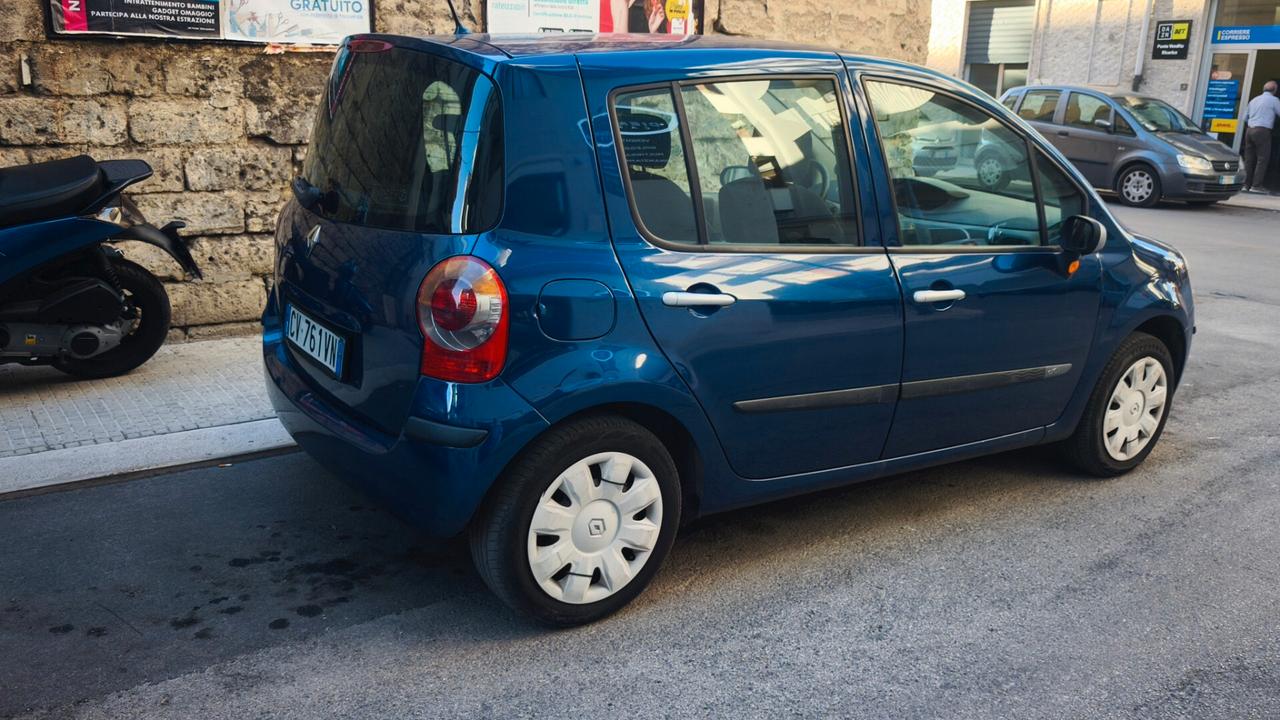 Renault Modus 1.5 dCi 82CV Confort Dynamique