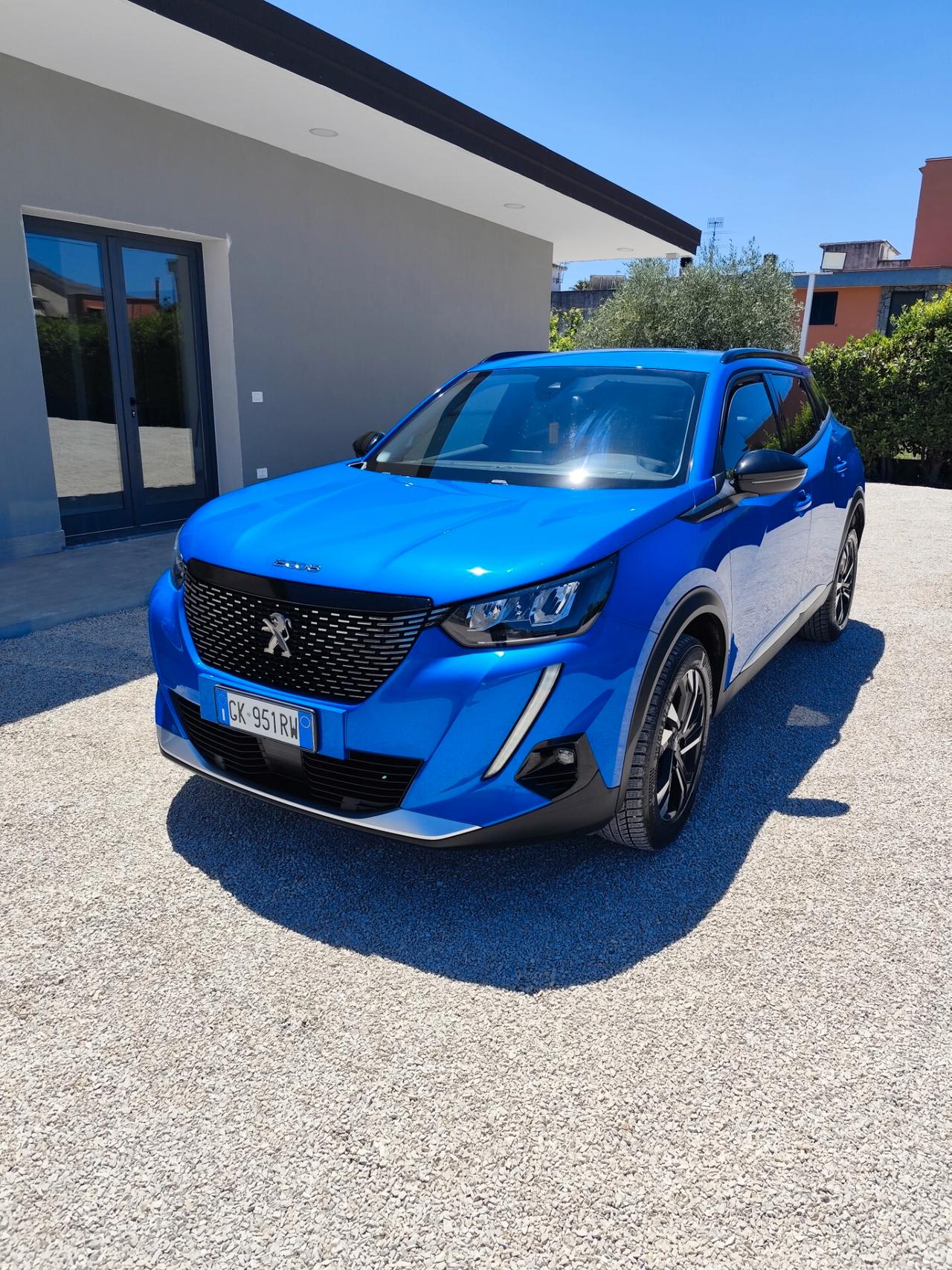 Peugeot 2008 BlueHDi 130 S&S EAT8 Allure