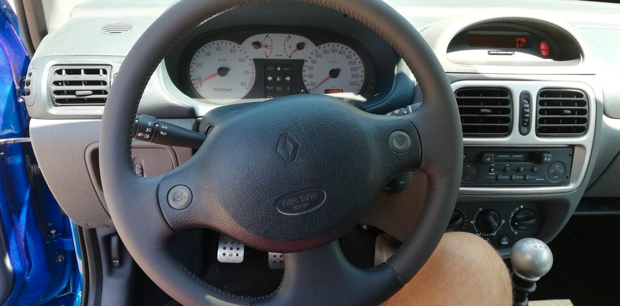 Renault Clio 3.0 V6 24V 3 porte Sport Fase 1