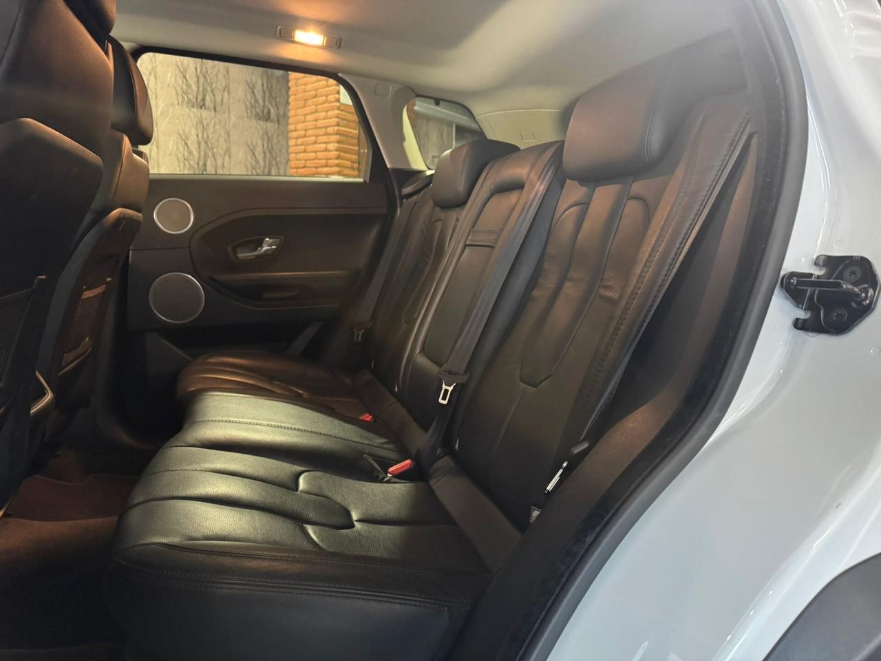 Land Rover Range Evoque 2.2 TD4 5p. Prestige