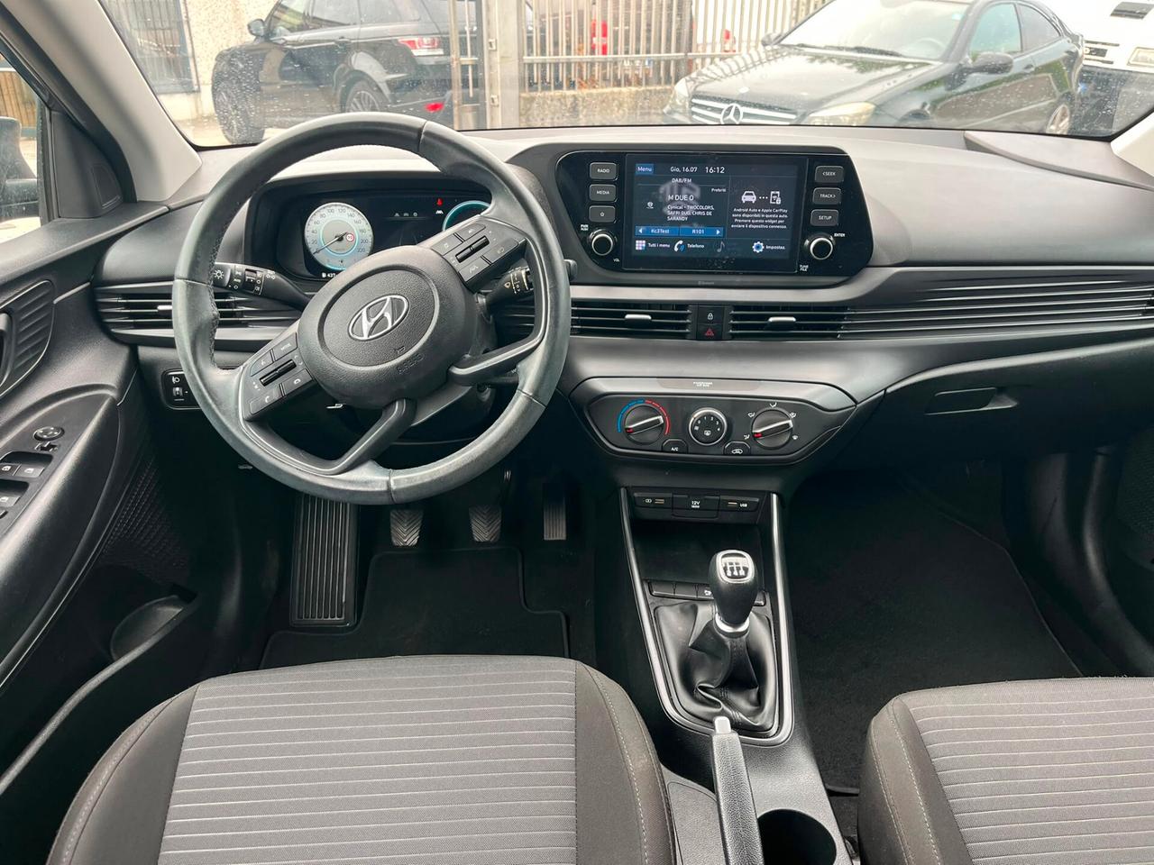 Hyundai i20 1.2 BENZ SOLO 69.000KM