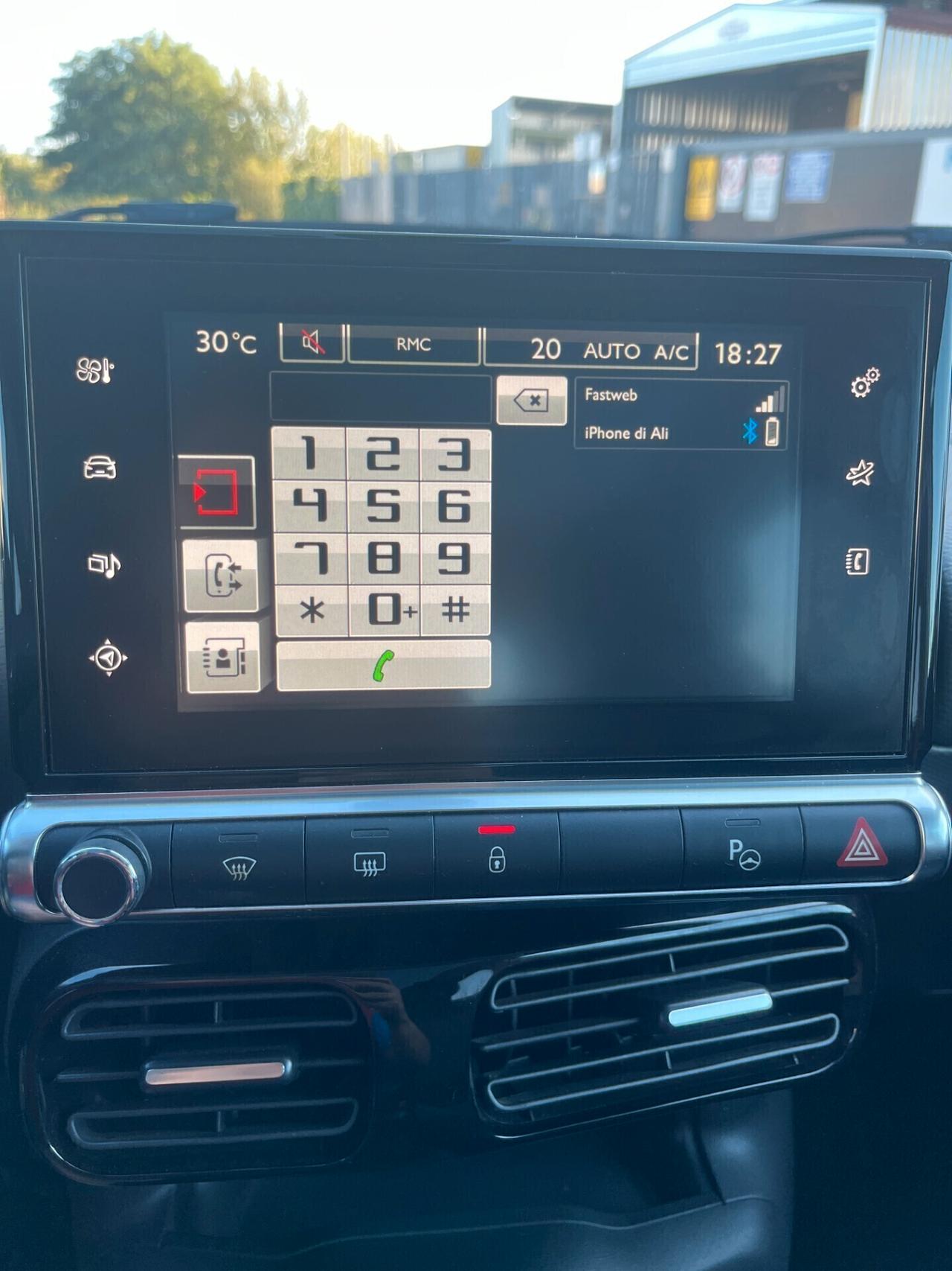 Citroen C4 Cactus BlueHDi 100 Shine Rip Curl