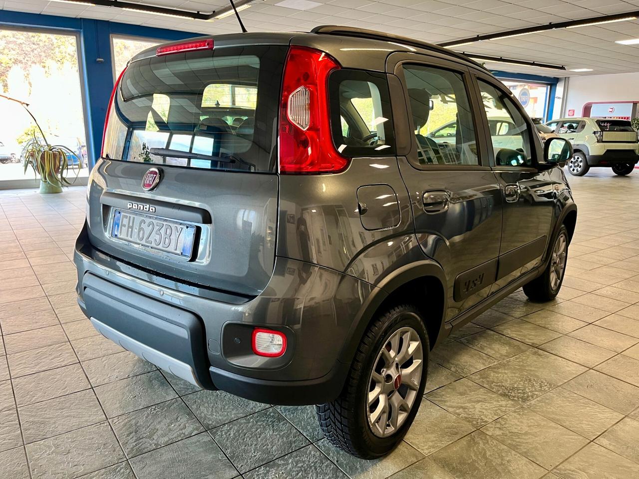 Fiat Panda 1.3 MJT 95 CV 4x4-EURO 6-NEOPATENTATI-