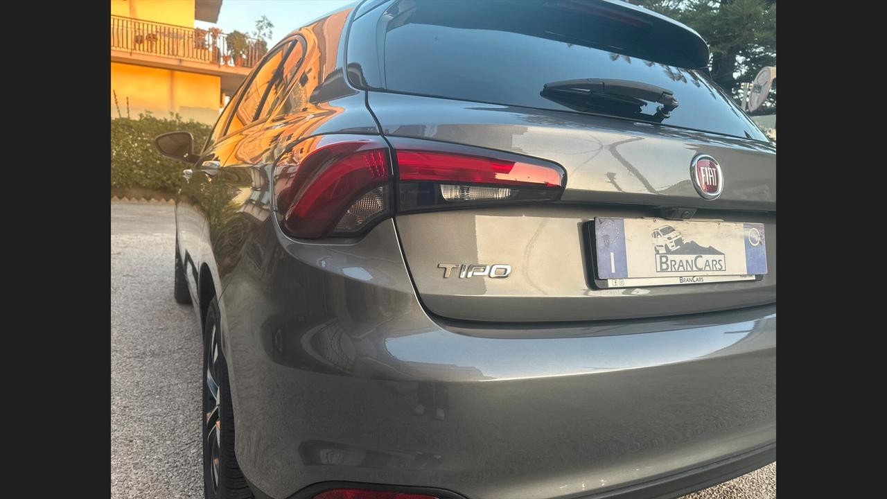 Fiat Tipo 1.6 RESTYLING 5 porte 2023