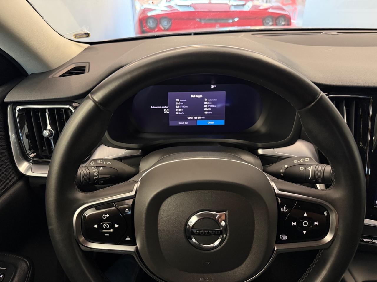 Volvo V60 Cross Country B4 (d) AWD automatico Ultimate
