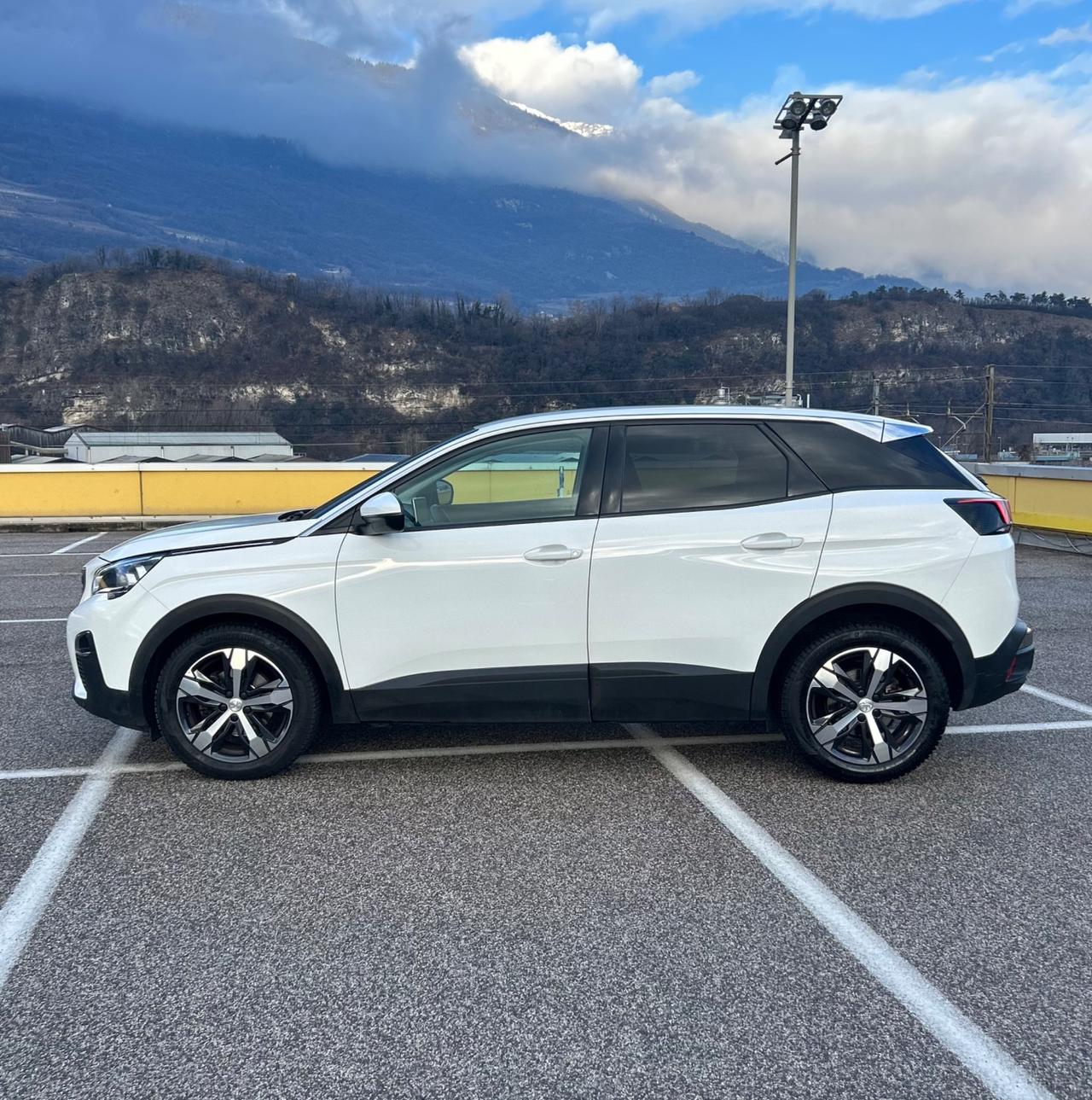 Peugeot 3008 BlueHDi Allure 130cv 2019