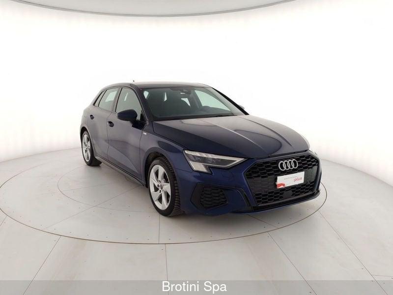 Audi A3 SPB 35 TFSI Identity Black