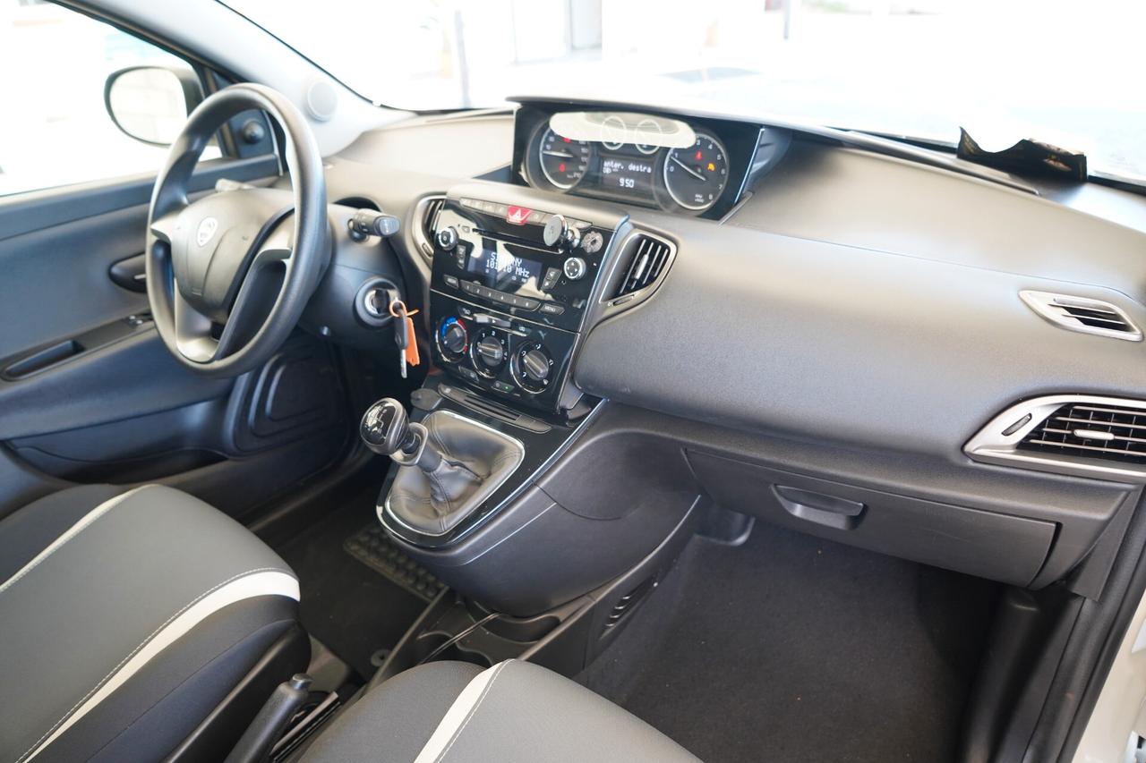 Lancia Ypsilon 1.2 69 CV 45000 km