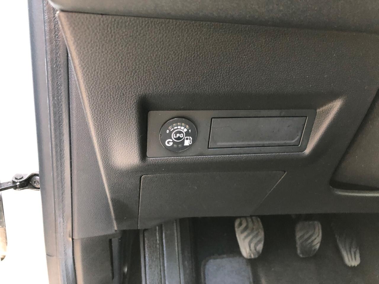 Renault Captur TCe 100 CV GPL FAP Zen