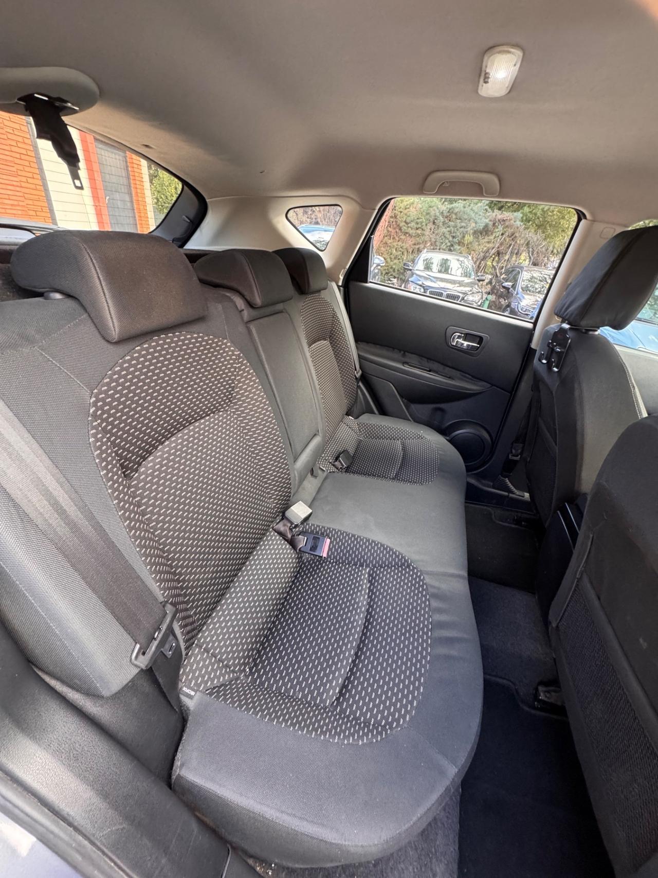 Nissan Qashqai 2.0 dCi DPF 4WD Tekna