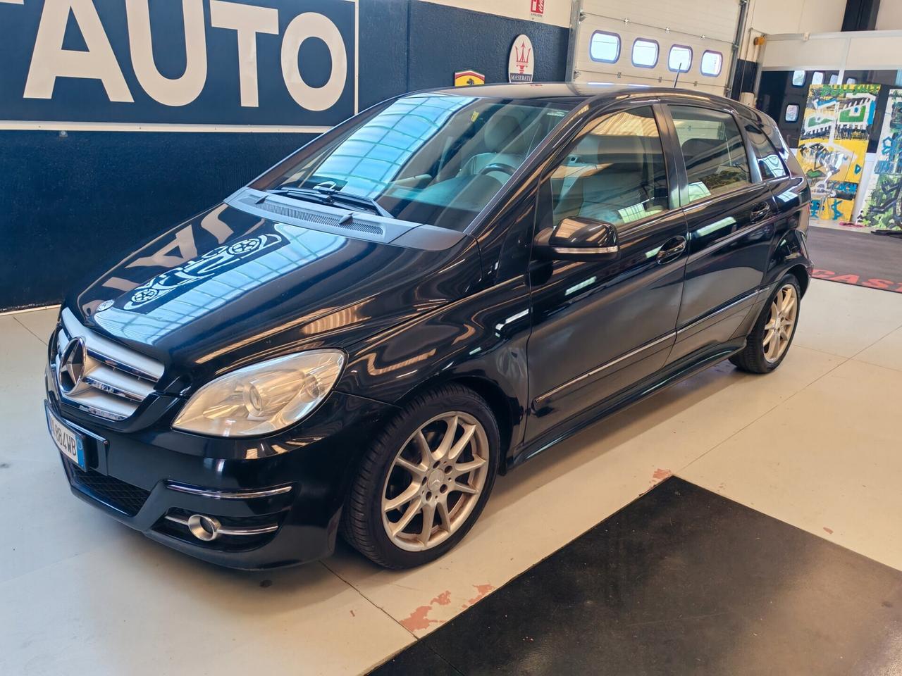 Mercedes-benz B 200 Turbo GPL