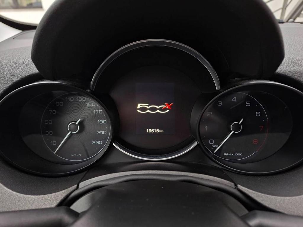 Fiat 500X 1.5 T4 Hybrid (Red) DCT