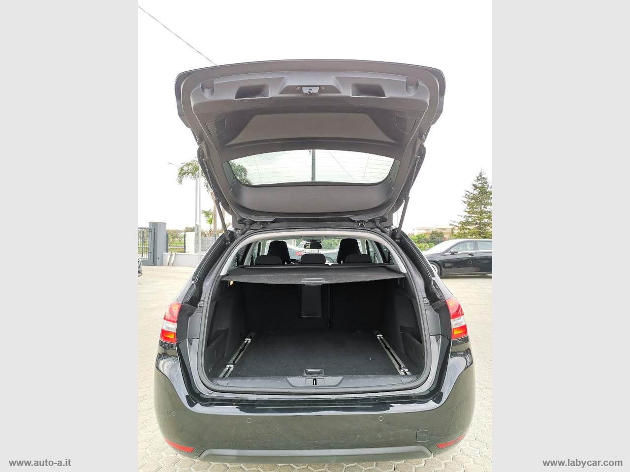 PEUGEOT 308 BlueHDi 120 S&S SW Allure