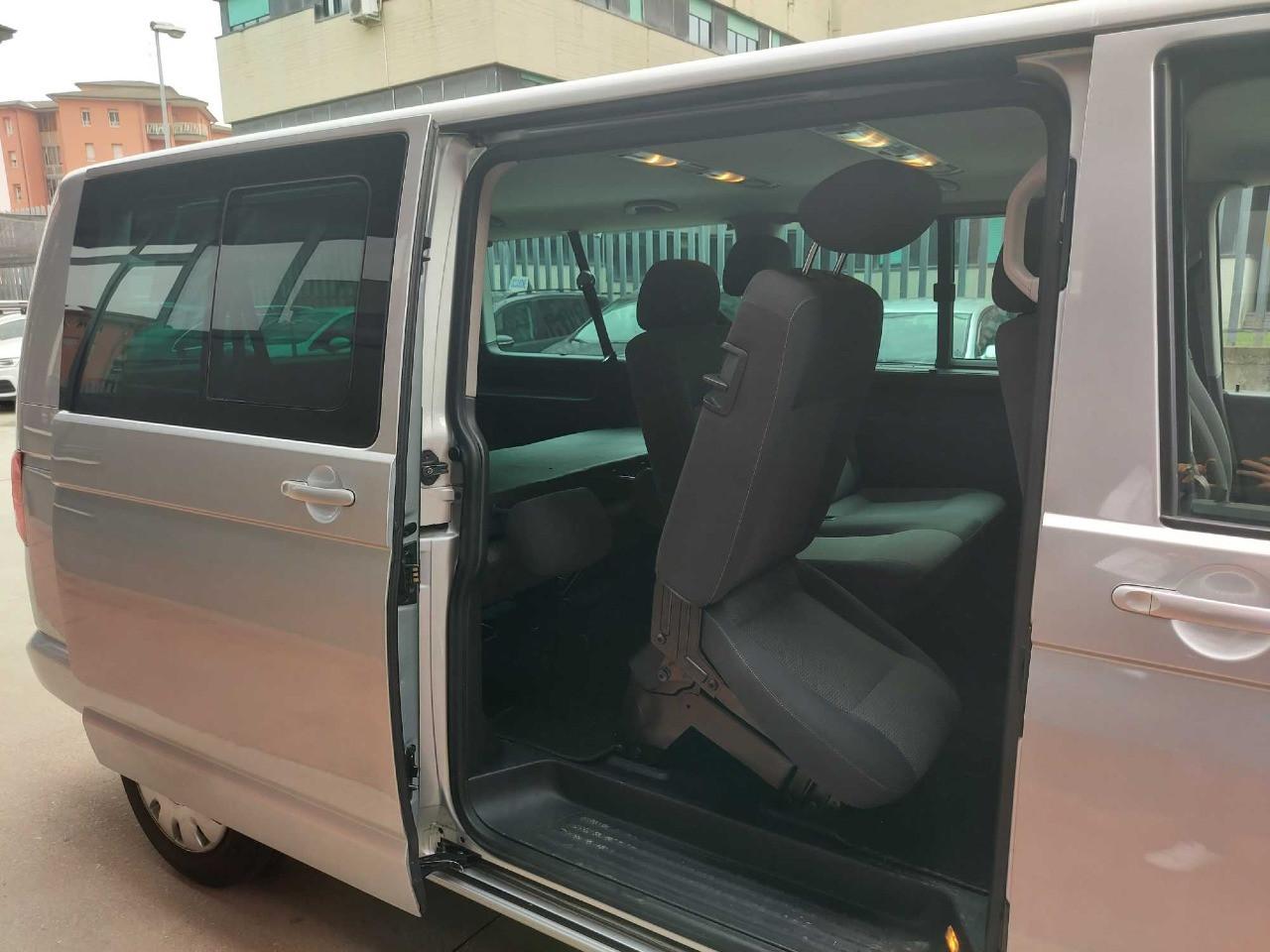 VOLKSWAGEN Caravelle caravelle 2.0 tdi 140cv 3.0t Comf. p.l.