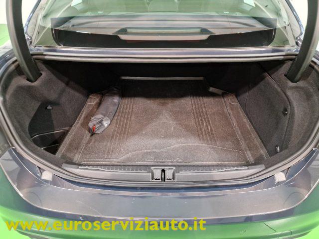 ALFA ROMEO Giulia 2.2 Turbodiesel 150 CV AT8 Business