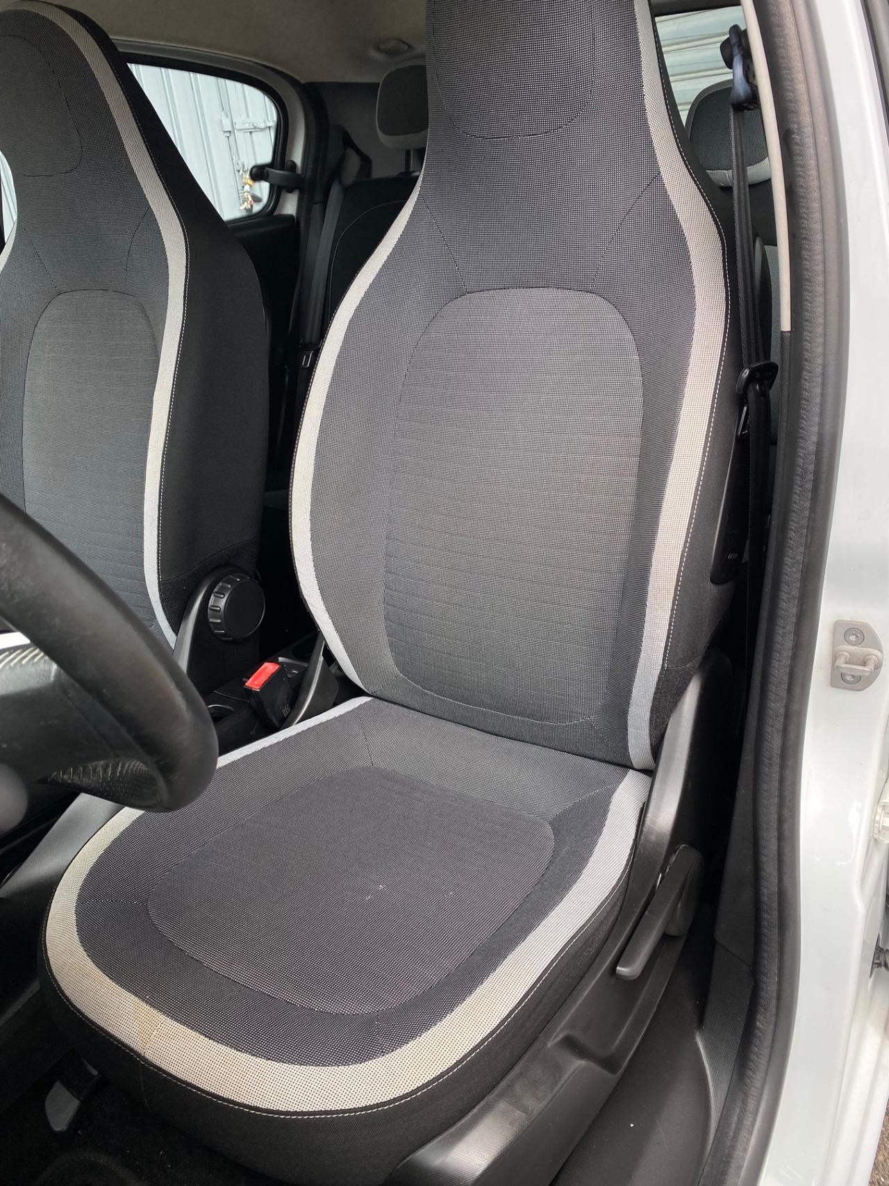 Renault Twingo 1.0 SCe 70cv “Lovely”(SUPER FULL)