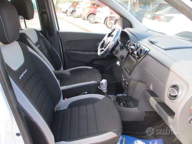 Dacia Lodgy STEPWAY 1.5 DCI 115CV E6D 7 POSTI NAVI