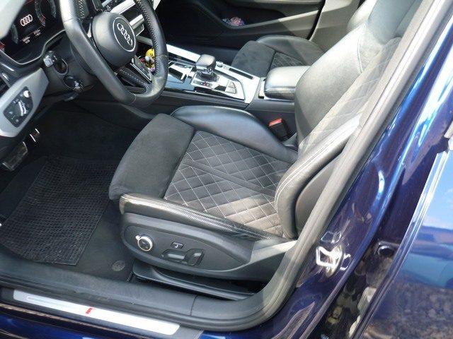 AUDI A4 Avant 40 TDI quattro S tronic Business